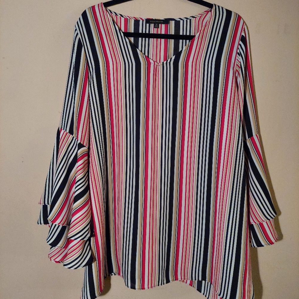 Ellen Weaver V neck bell sleeve white red navy striped blouse. Size 2X
